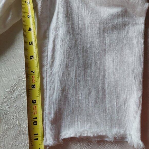 Liquid X White Denim Utility Shorts - Frayed Hem Mid Rise Size 6 - Picture 7 of 7